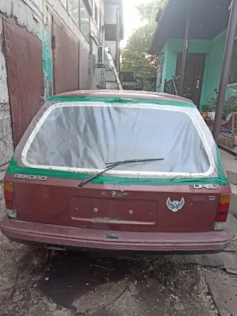 Продам Опель рекорд Макеевка