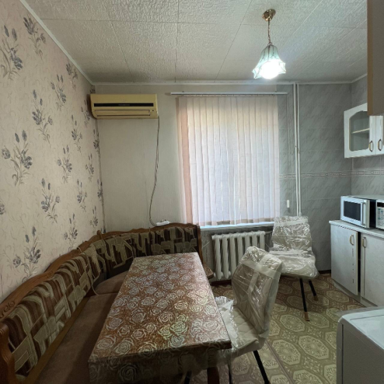Продается 2-х комнатная квартира в Буденновском районе!Рядом Автостанция Щетинина! Донецк