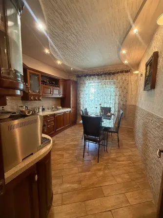 Продам дом в районе Бакинских Комиссаров Донецк