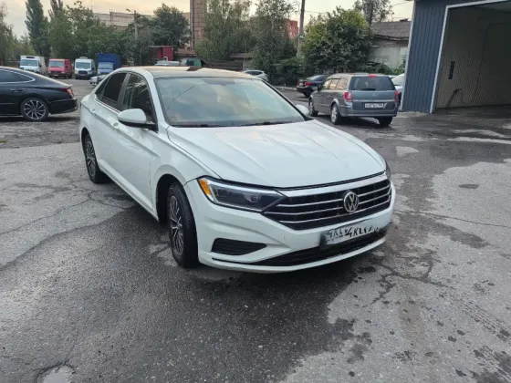 Volkswagen Jetta(7) R-Line год-219 Донецк