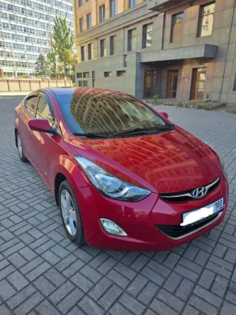 Продам Hyundai Elantra 2013 год 1,8 бензин/газ Донецк