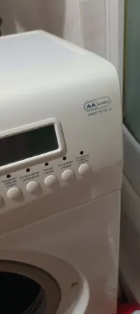 Продам стиральную машину Макеевка