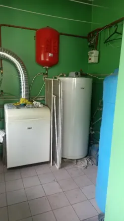 Продам 2 жилых дома на одном участке, Макеевка, Бажанова Макеевка