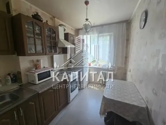 Продажа 2-х комнатной квартиры в Кировском районе, улица Островского, Текстильщики. Донецк