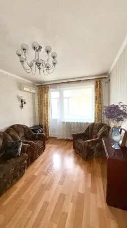 Продажа 3 ком. квартиры в Ленинском районе г. Донецк, пр.Ленинский (ориентир мкр. Звездный). Донецк