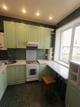 3-комн. квартира, 94,1 м², 2/2 этаж Мариуполь