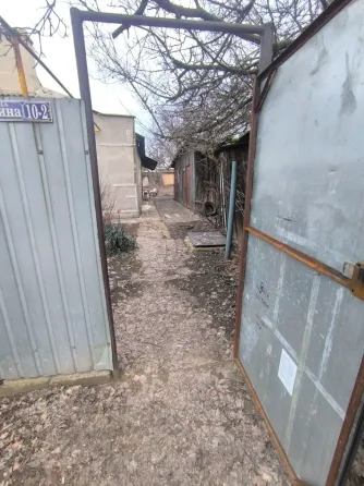 Продам газифицированный дом на 2 хозяина , Гвардейка центр, Райотдел. Макеевка