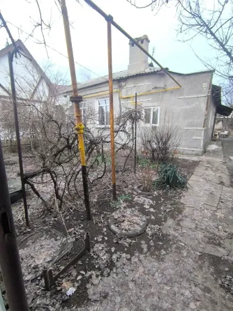 Продам газифицированный дом на 2 хозяина , Гвардейка центр, Райотдел. Макеевка