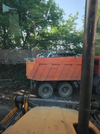 Услуги экскаватора погрузчика JCB 3CX Донецк