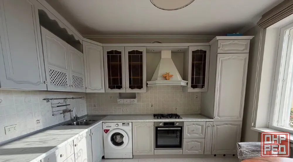 Свeтлaя 4-к. 94 м² с пaноpaмным видом, сталинка Куйбышевский район. мин, школa/сaд Донецк - изображение 4