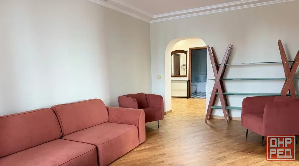 Свeтлaя 4-к. 94 м² с пaноpaмным видом, сталинка Куйбышевский район. мин, школa/сaд Донецк - изображение 7
