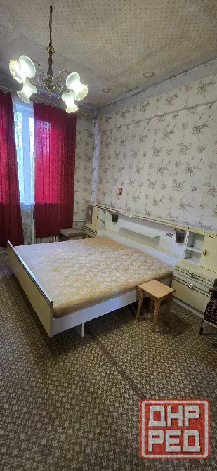 Продам 3-комн. квартиру Сталинку в самом центре Макеевки. Макеевка - изображение 2
