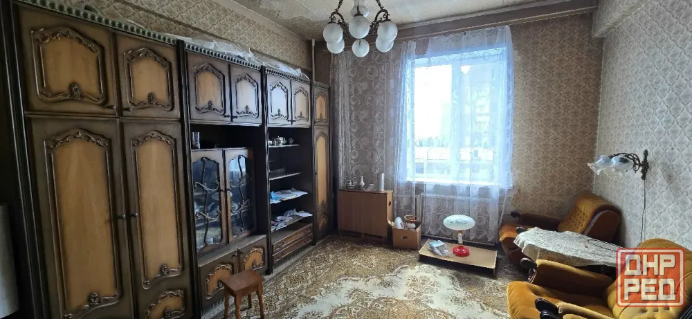 Продам 3-комн. квартиру Сталинку в самом центре Макеевки. Макеевка - изображение 1