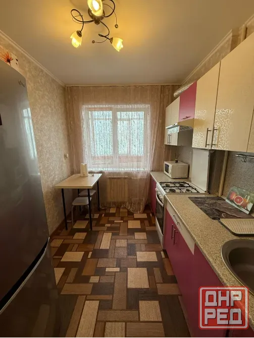 Сдаётся 2 двухкомнатная квартира в хорошем состоянии , 5/9 этаж. дома в Центрально городском район Макеевка - изображение 2