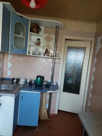 Продам 3 ком. квартиру на Бирюзова 2 Донецк