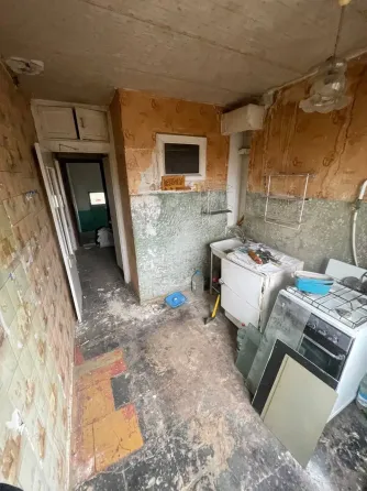 Продается 1-к квартира бул. Шахтостроителей (ор-р Калин. рынок) Донецк