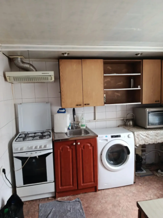 Продам 1/4 дома на Первооткрывателей Донецк