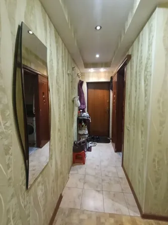 Продается 2х. комн в Калининском р-не , 3/5 Автомагазин Донецк