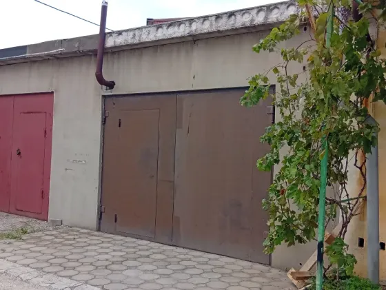 Капитальный гараж 24м2 с землёй в собственности, Восточный Мариуполь