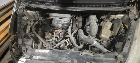 Продам двигатель Mitsubishi colt Донецк