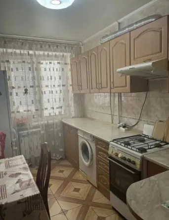Продается 2-комнатная квартира в Центральном районе Мариуполь