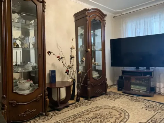Продается 2-комнатная квартира в Центральном районе Мариуполь