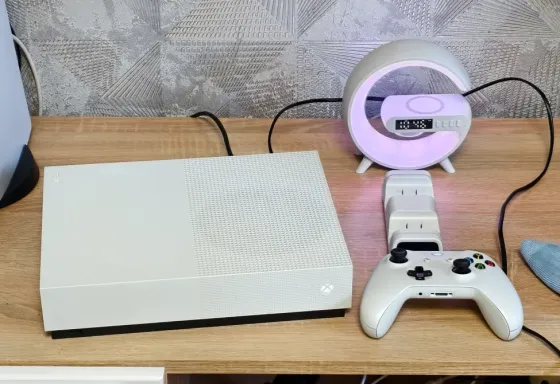 Продам XBOX ONE S 1Ter Макеевка