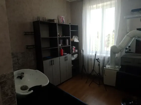 Аренда 112 м/кв 15я линия островского Макеевка
