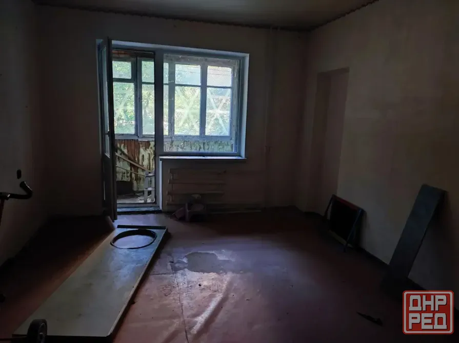 продажа 1 к.кв на текстильщике, ул.высоцкого Донецк - изображение 2