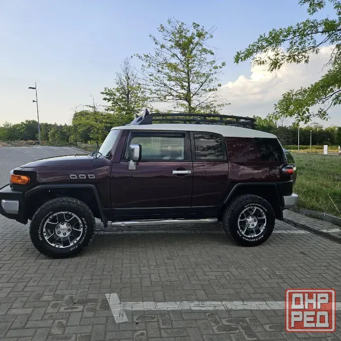 Продажа автомобиля в хорошем состоянии, Toyota FJ Cruiser. Донецк - изображение 3