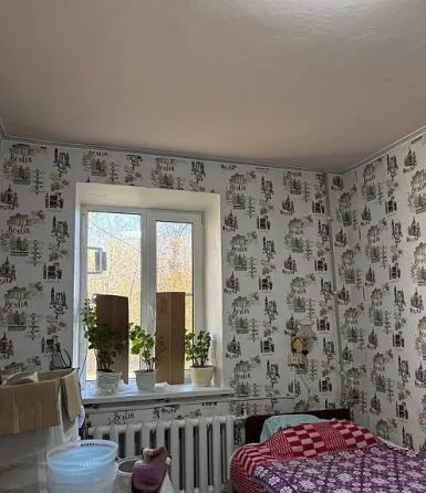 Продам 3х комн кв в Кировском районе по ул.Бахрушина Донецк