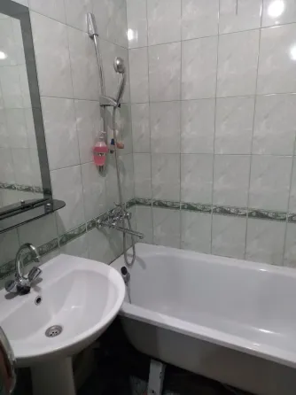Продам 2 к.кв. на Текстильщике, 2/10, хорошее состояние, мебель, техника Донецк