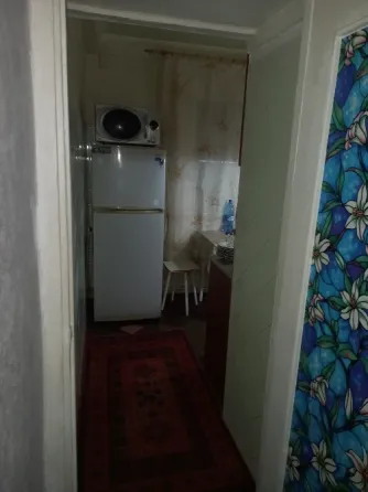 Сдаю,собственник 2-к кварт, 60 м2, 1/5 эт.на "доке" куйбыш. р-н Донецк