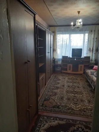 Сдаю,собственник 2-к кварт, 60 м2, 1/5 эт.на "доке" куйбыш. р-н Донецк