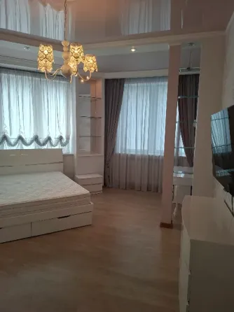 Новострой, 3к. кв-ра, дизайнерская, 100 м, закрытая территория, пр-кт 25 лет ркка. Донецк