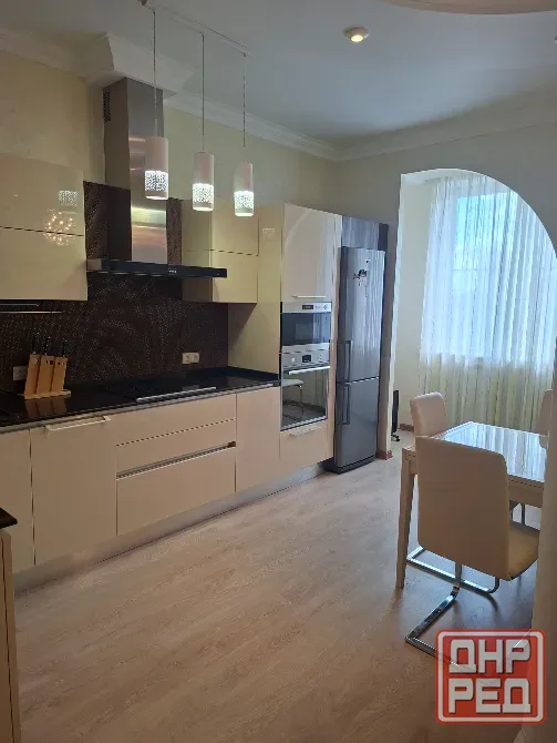Новострой, 3к. кв-ра, дизайнерская, 100 м, закрытая территория, пр-кт 25 лет ркка. Донецк - изображение 1