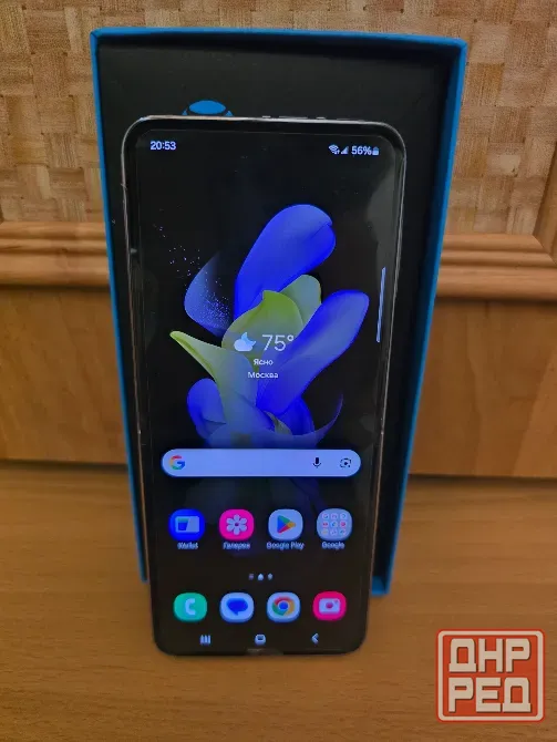 Samsung galaxy Z Flip 4. 8/256. Sim+eSim Донецк - изображение 3