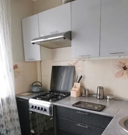 Продам 2 комнатную квартиру с ремонтом семашко Донецк