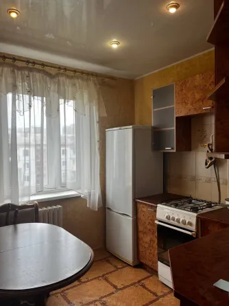 продается 2 к кв боссе Пухова Донецк