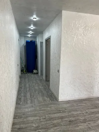 продается 4 к кв Сомова Азотный Донецк