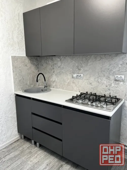 продается 4 к кв Сомова Азотный Донецк - изображение 1