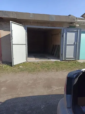 Продам капитальный гараж возле мкр-на Тихий (Петровский р-н) Донецк