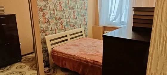 Продам двухкомнатную квартиру на Ленинском Донецк