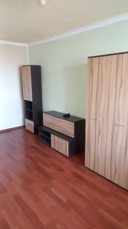 Продам 1 Текстильщик недорого Донецк
