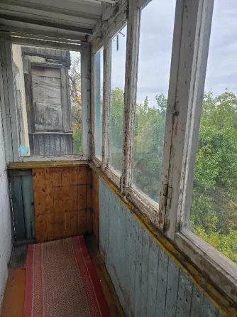 1 к.кв 4/5 док . ул.Краковская. Донецк