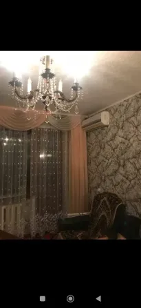 продам 3 к.кв. киевский р. привокз. пл..артема 6000 мил р. Донецк