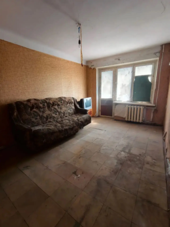 1к октябрь энгельса 3/5, 30м2 под кап. Ремонт Донецк