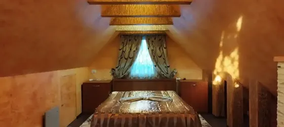 Частный дом в Пролетарском р-не(Капитальная),2 эт.,3 жилые комнаты,мебель и техника в наличии.80000 Донецк