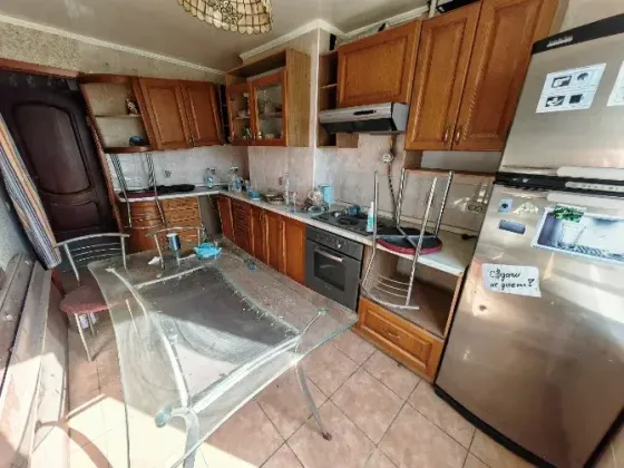 Продам 3-х комнатную квартиру в Мариуполе Мариуполь