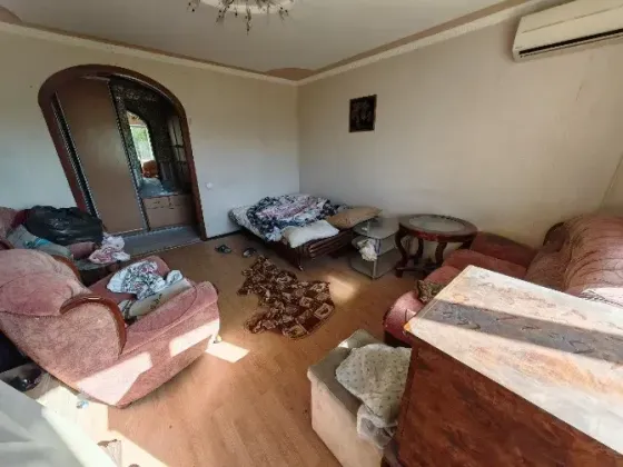 Продам 3-х комнатную квартиру в Мариуполе Мариуполь
